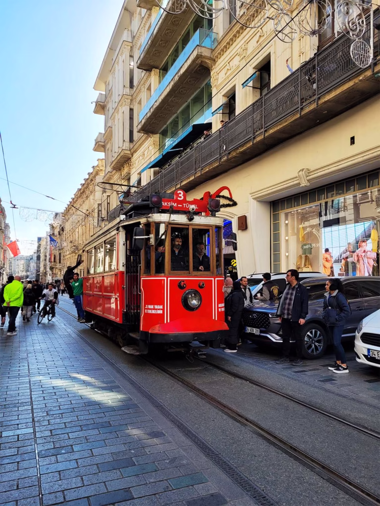 Zabytkowy tramwaj T2, Stambuł
