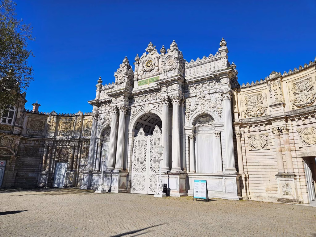 Pałac Dolmabahçe